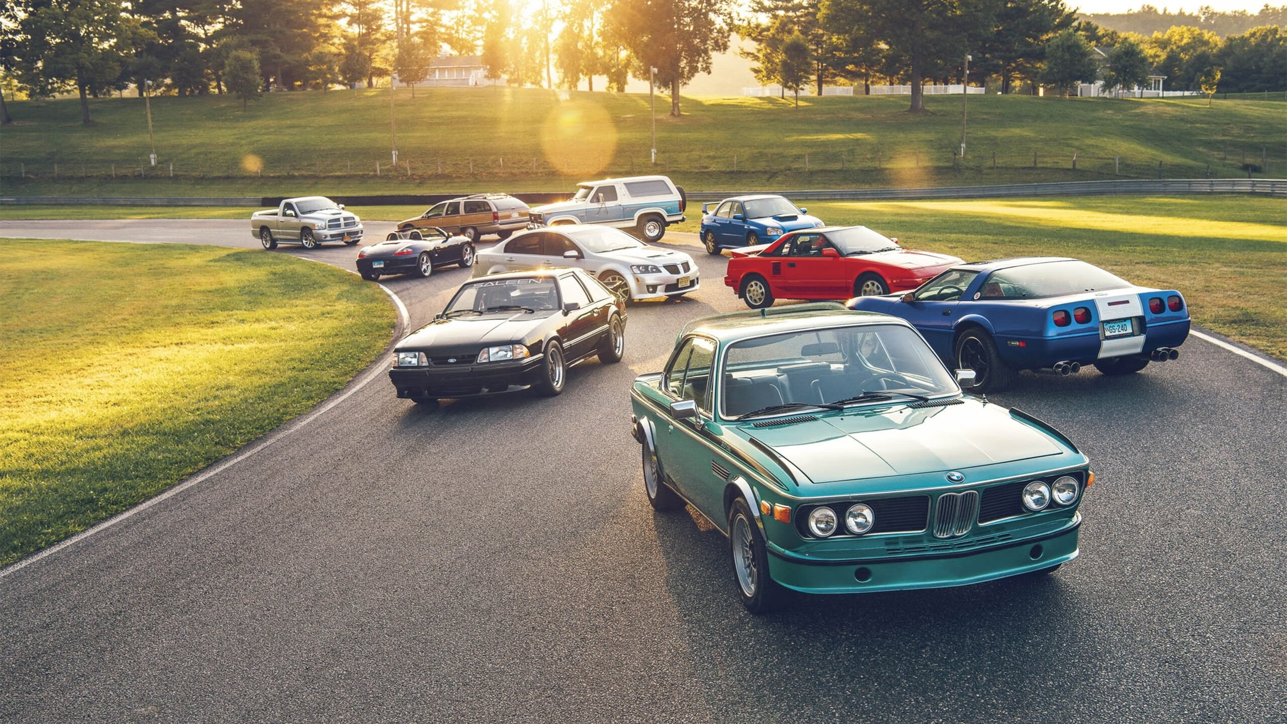 “高原疾驰:雪山巅峰的生命冲刺”,高原雪山最经典徒步路线