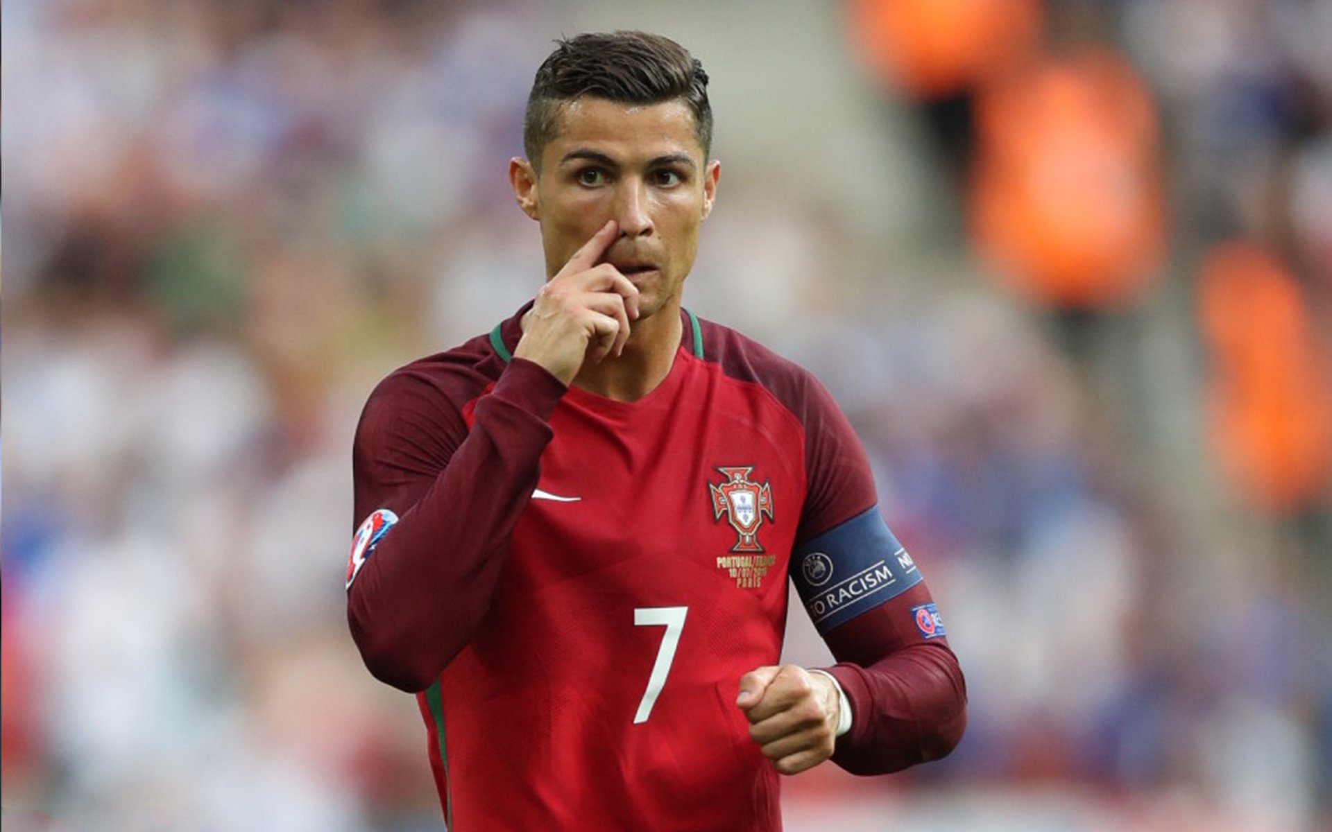 训练引入虚拟战术对抗系统提高球员实战反应速度与判断能力，虚拟训练系统优点